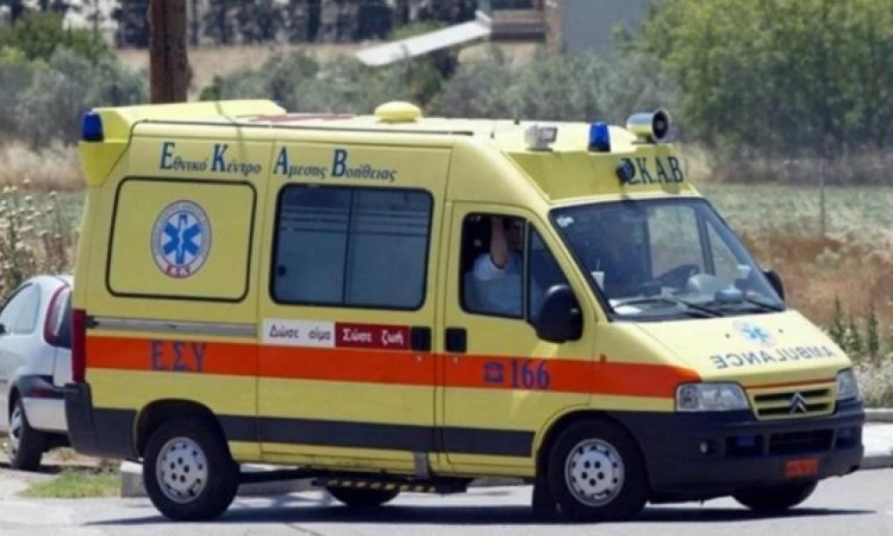 Λαμία: Έριξαν ηλικιωμένη σε ρέμα- Επιχείρηση για την διάσωσή της